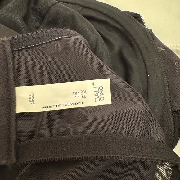 DIY / Craft Bra Lot – Lace, Straps & Intimates for Upcycle, Sewing, Repurpose - Picture 8 of 12